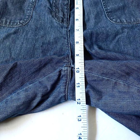 New York and Company Denim Capris Womens 12 Blue Pockets Button Accents - Picture 12 of 14